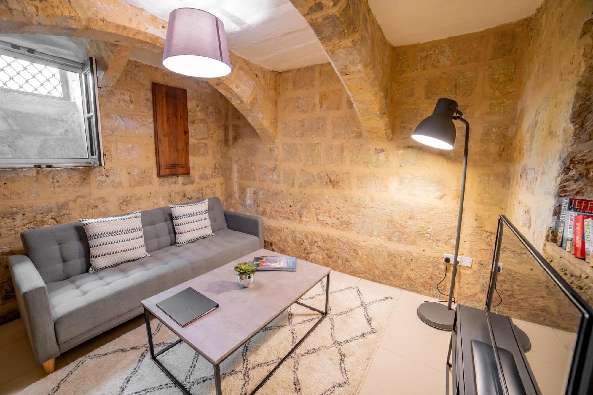 Carmelita Maisonette Valletta Exteriör bild